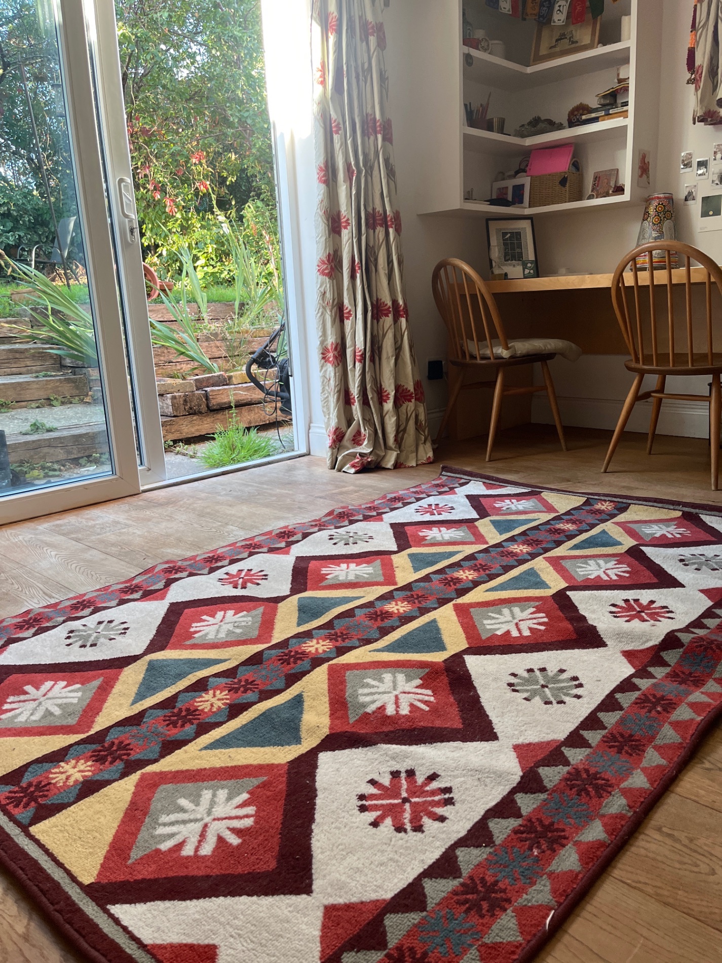 Large & medium rugs